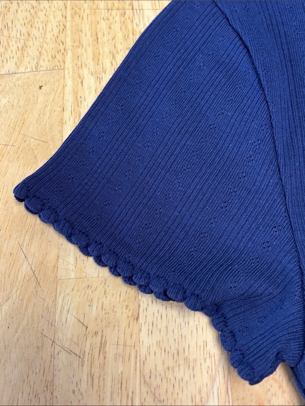 NWT  J.Crew Navy Blue Pointelle Ribbed Shrunken Tee- Scallop Lettuce Edge Trim - Picture 6 of 8